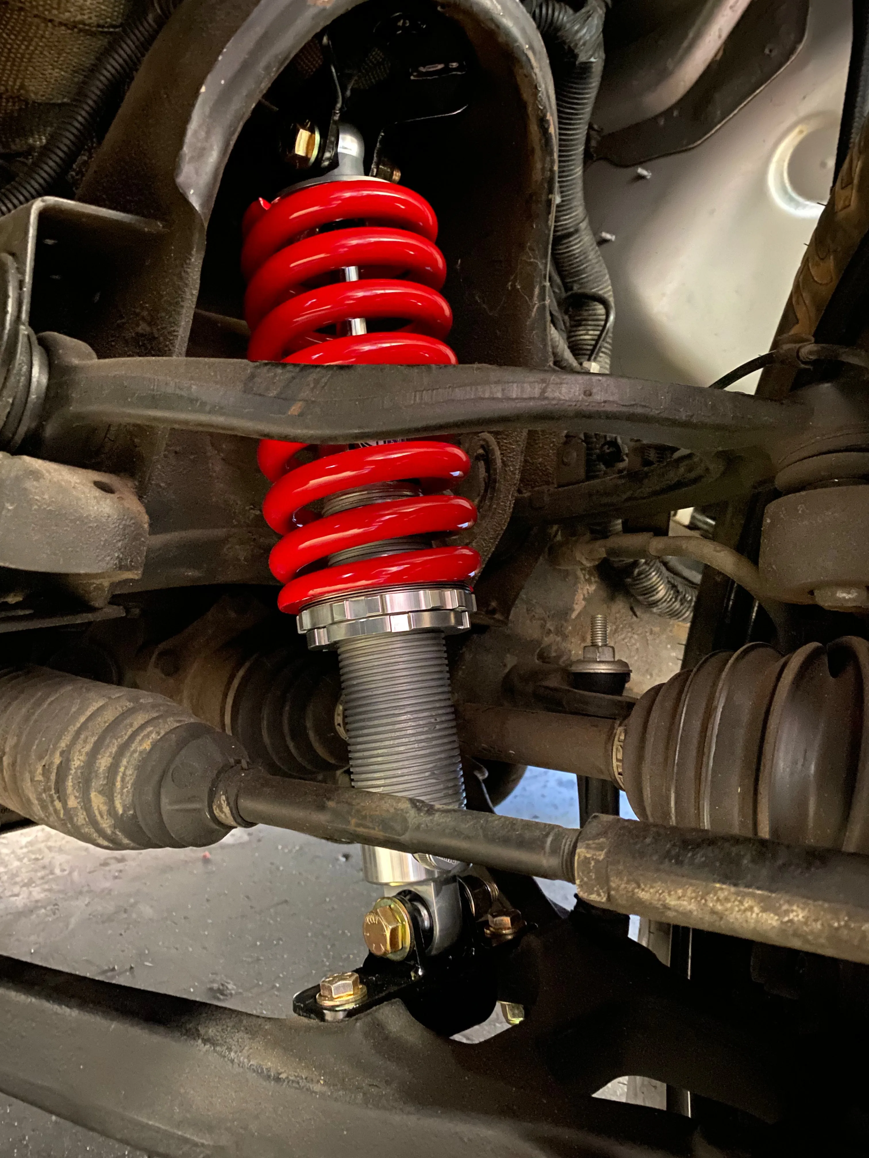 2008-2018 Silverado/Sierra 2WD & 4WD Front Coilover Conversion