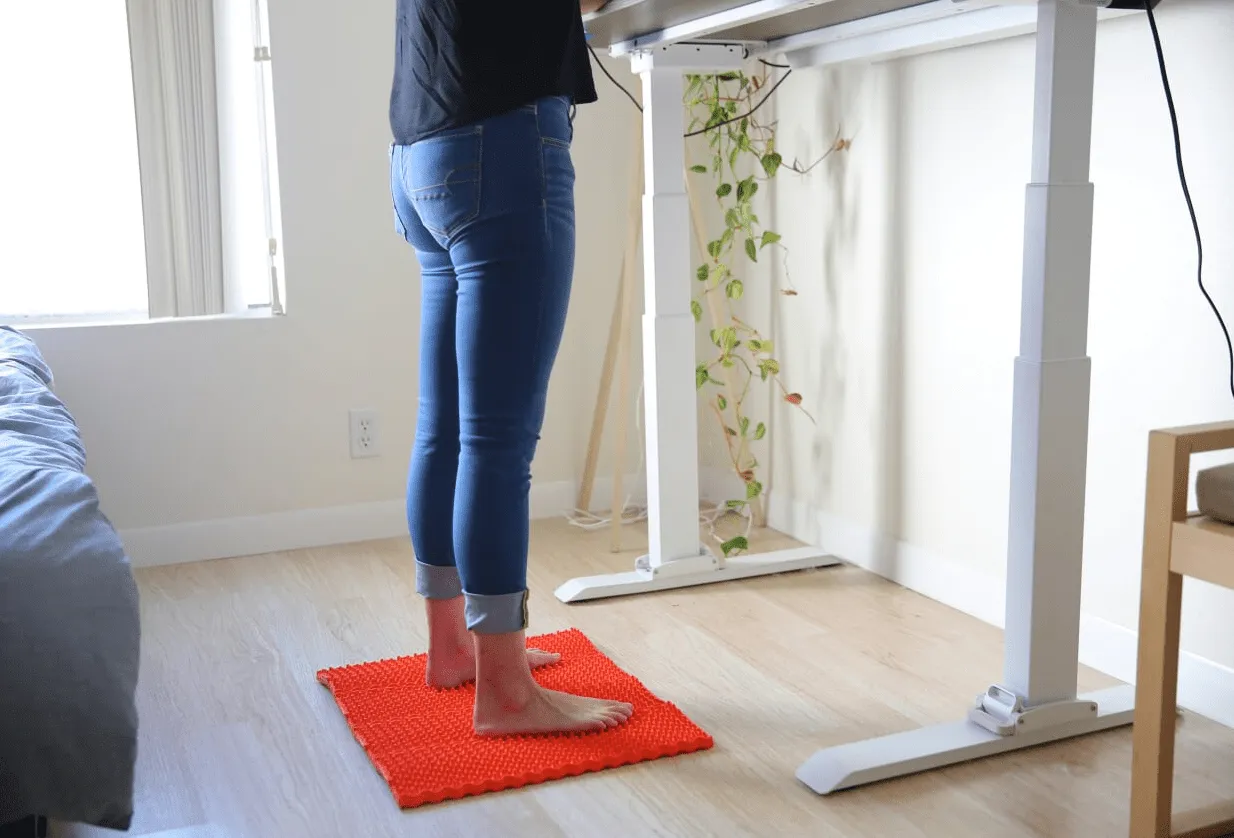 activelife - KONEX Standing Mat, Anti Fatigue Floor Mat, Kitchen Mat, Standing Desk Mat, for Driving, Yoga, Waterproof and Non-Slip, Relieve Joint Pain, 23” x 19"