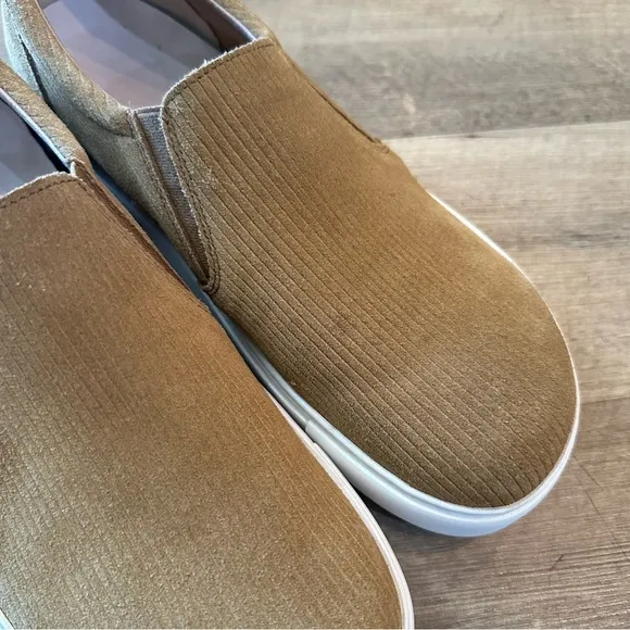 Birkenstock Oswego Slip on Shoes | Cork Brown