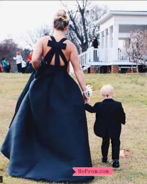 Black V-Neck Mikado Ball Gown Prom Dresses with Bow Back