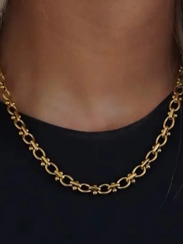 Blakely Necklace