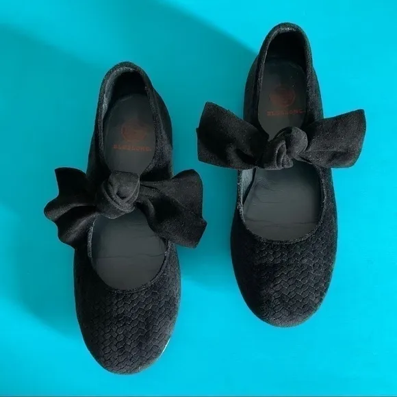 BluBlonc Black Velvet Ballet Flats Girls Shoes 2
