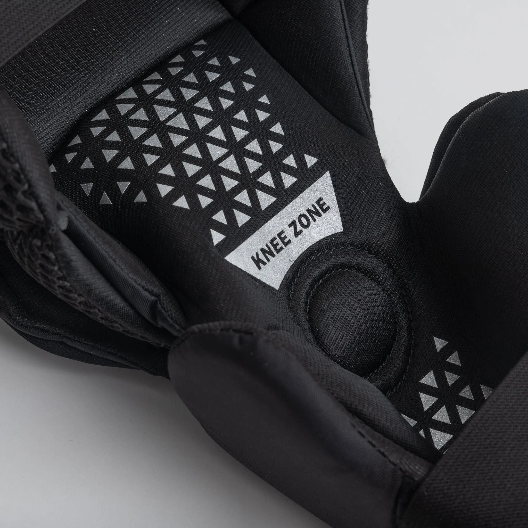CCM Axis F5 Senior Knee Pads