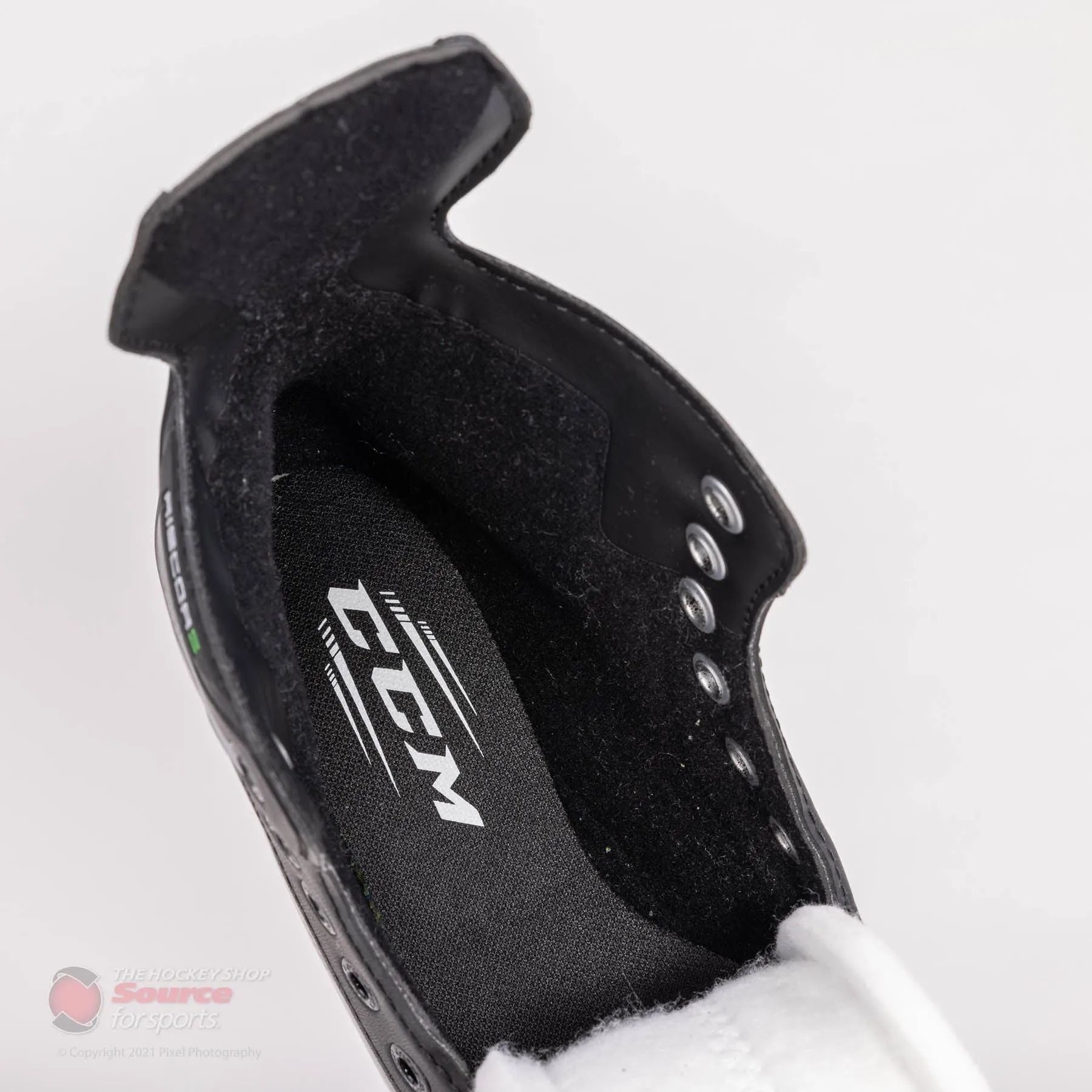CCM RIBCOR 86K Intermediate Hockey Skates