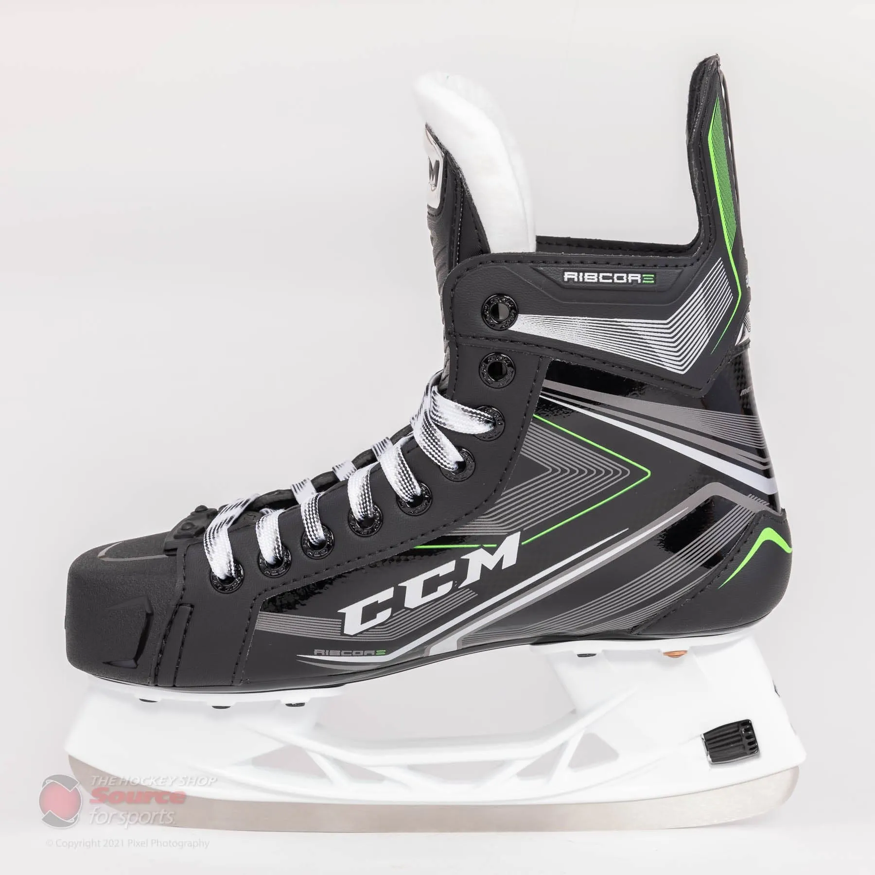 CCM RIBCOR 86K Intermediate Hockey Skates