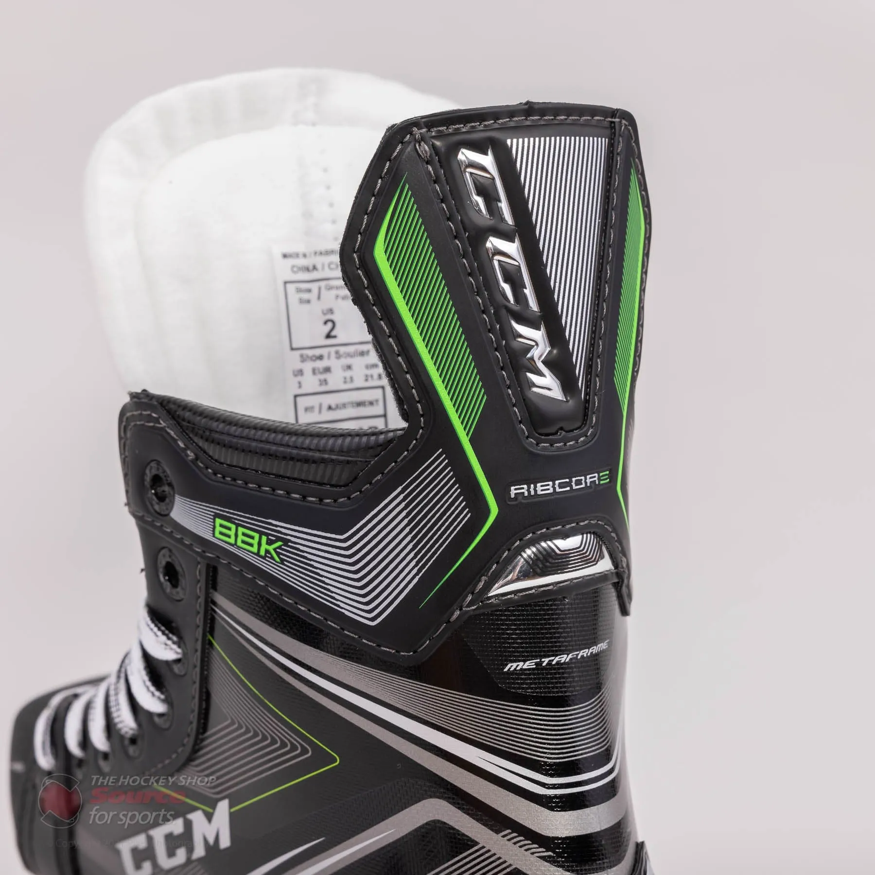 CCM RIBCOR 88K Junior Hockey Skates