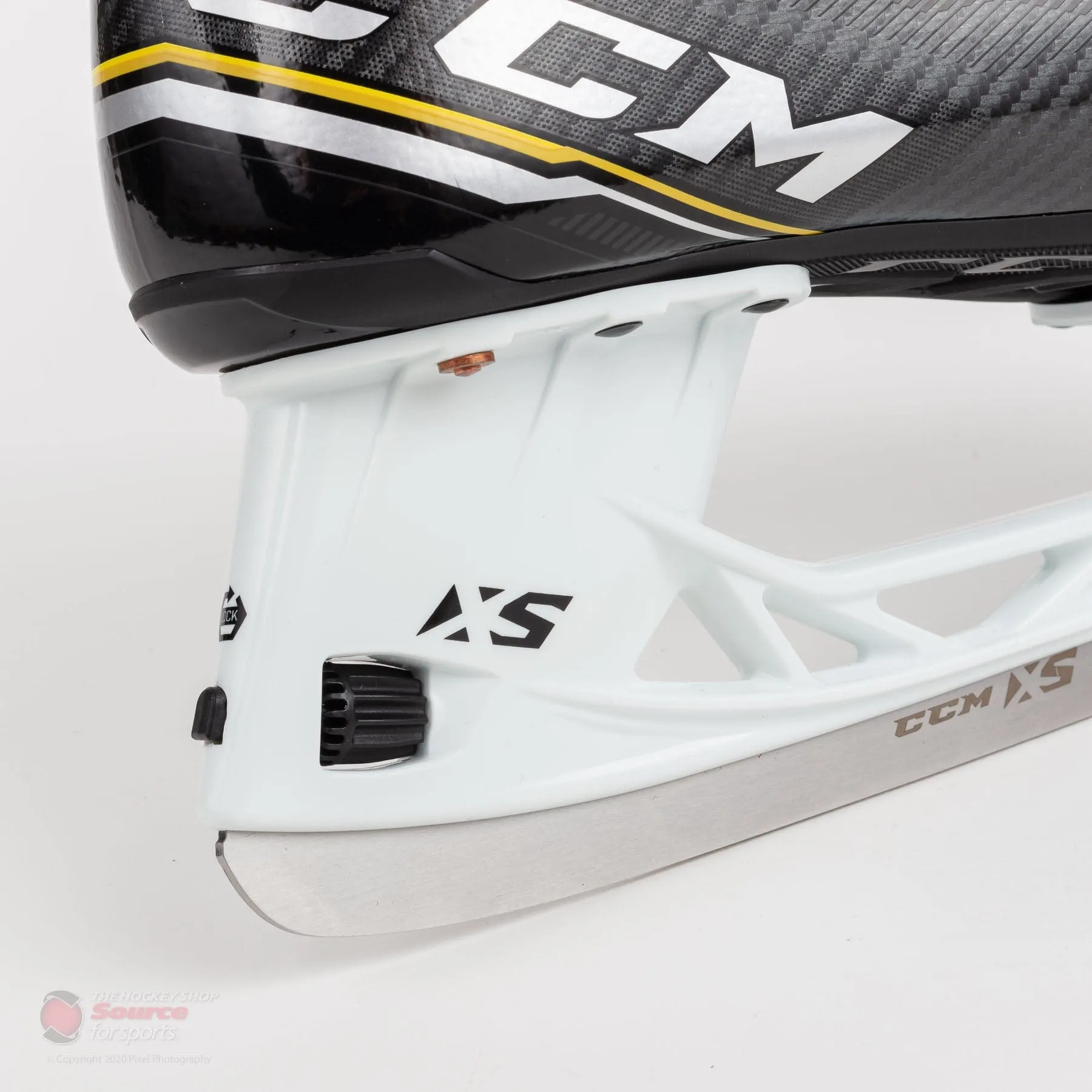 CCM Super Tacks Vector Senior Hockey Skates (2020)