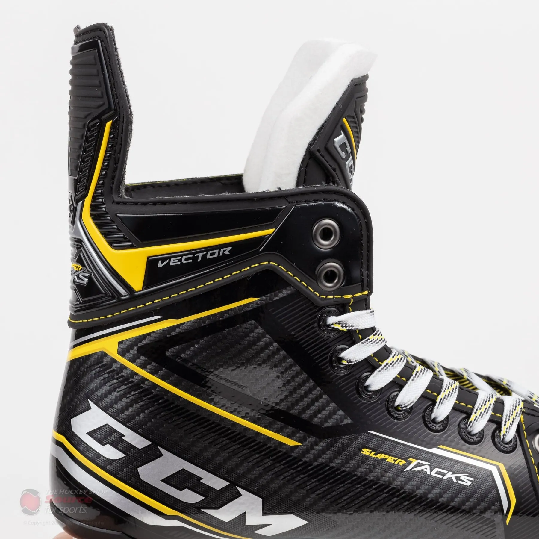 CCM Super Tacks Vector Senior Hockey Skates (2020)