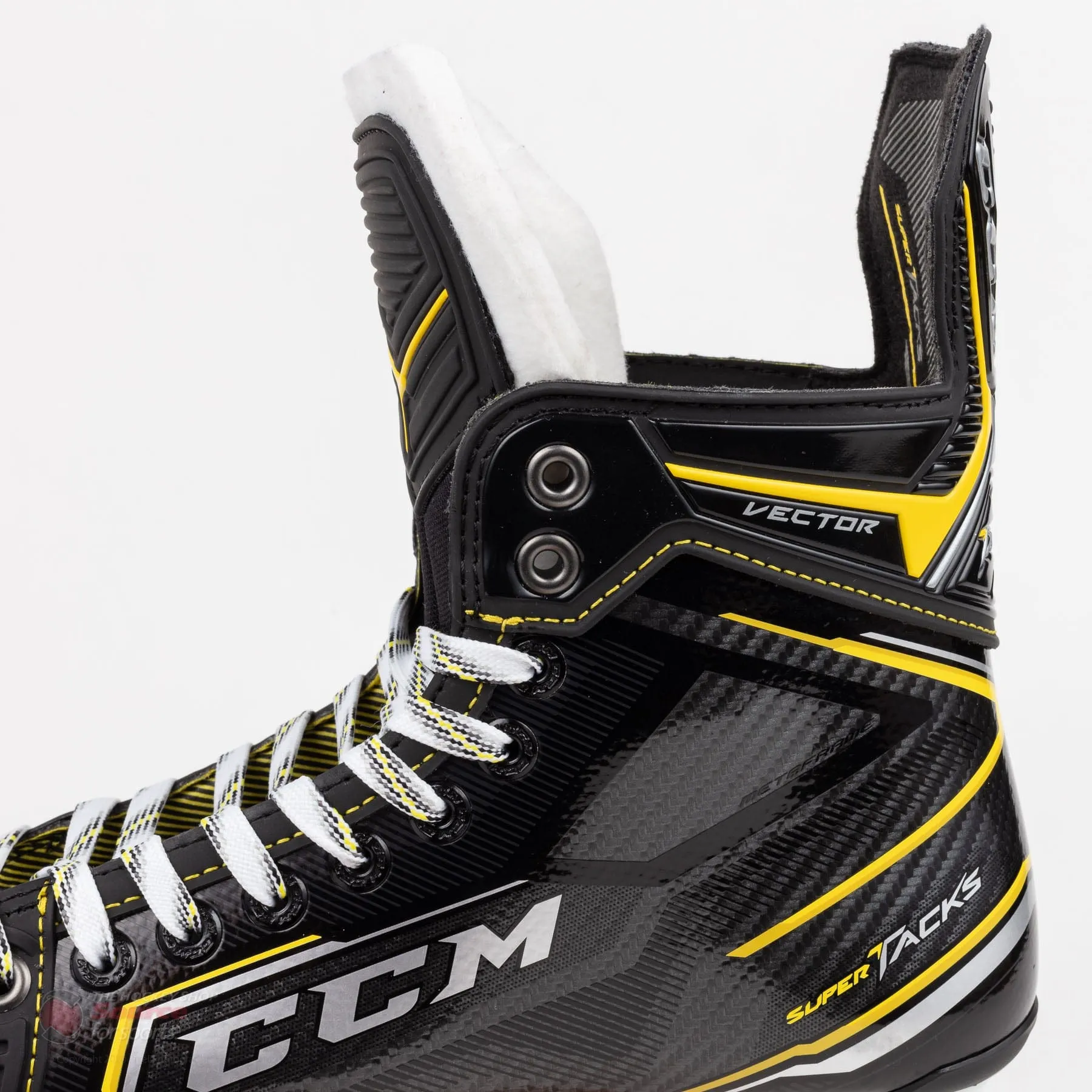 CCM Super Tacks Vector Senior Hockey Skates (2020)