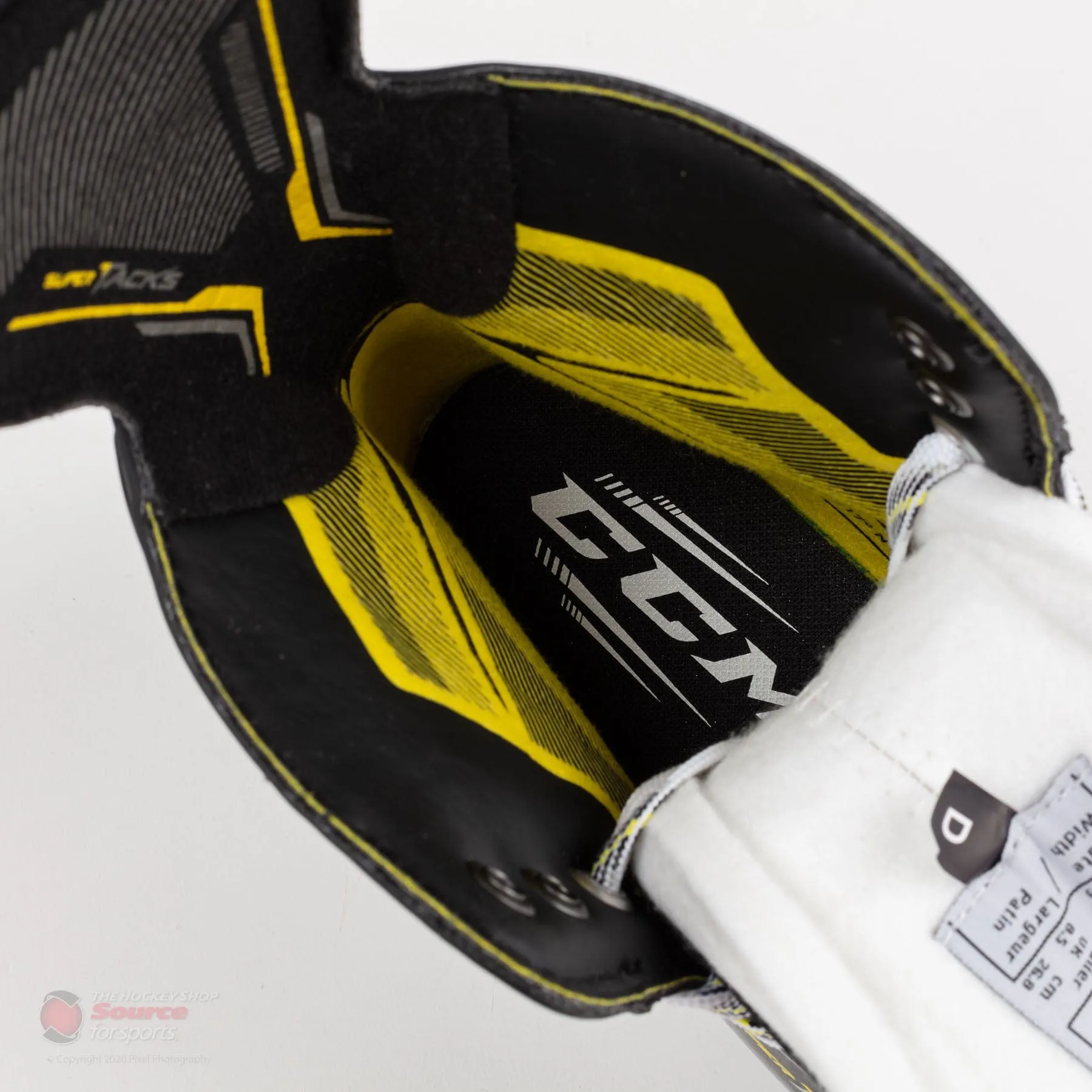 CCM Super Tacks Vector Senior Hockey Skates (2020)