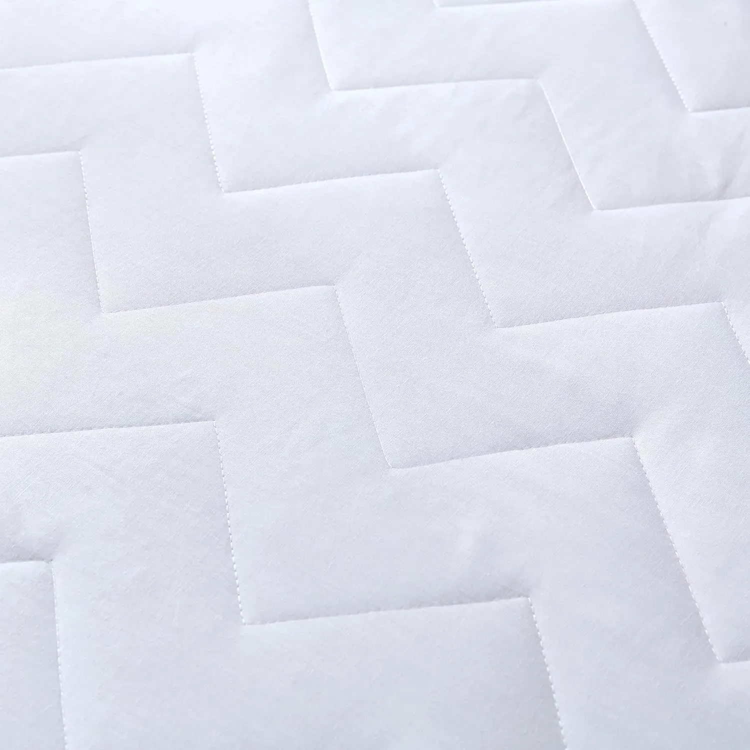 Gioia Casa 100% Ultra-Soft Cotton Quilted Anti-Microbial Mattress Cover Protector - King Single Size