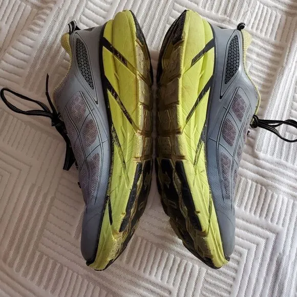 Hoka One One Clifton 2 Shoes Size 7.5 Mens
