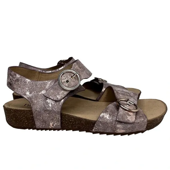 Hotter NWOT Tourist Leather Rose Gold/Pink Cork Bed Buckle Sandal Size 9