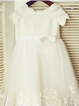 Lace Princess Scoop Short Sleeves Flower Girl Dresses Floor Length Dress