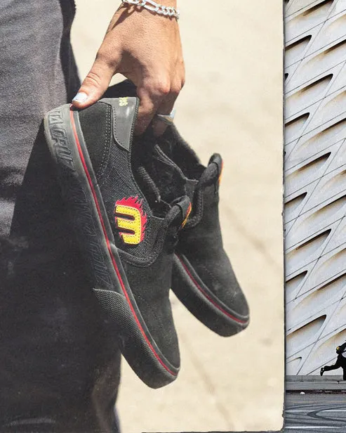 LO-CUT SLIP X SANTA CRUZ