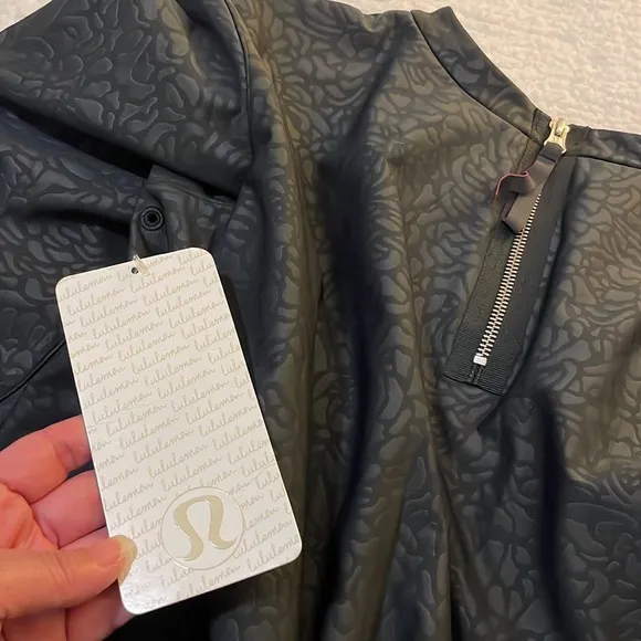 Lululemon Departure Top Long sleeves Crew Neck Sweater NWT