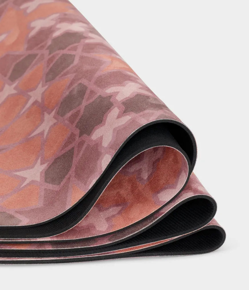 Manduka eQua eKO Round Yoga Mat 3mm 59 inch - Rituals Baked Clay