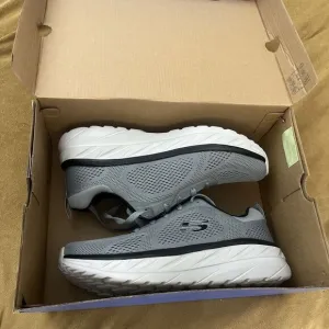 New Skechers Men's D'Lux Ultra Sneaker Shoe Premium Cushion Style 16943S w/ Box‎