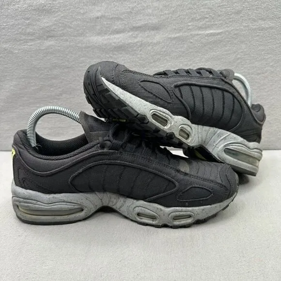 Nike Air Max Tailwind 4 SP Mens Size 8 (Womens 9.5) Shoes Black Ripstop Sneakers