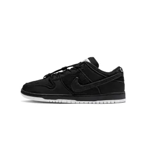 Nike SB x Gnarhunters Mens Dunk Low Pro QS Shoes