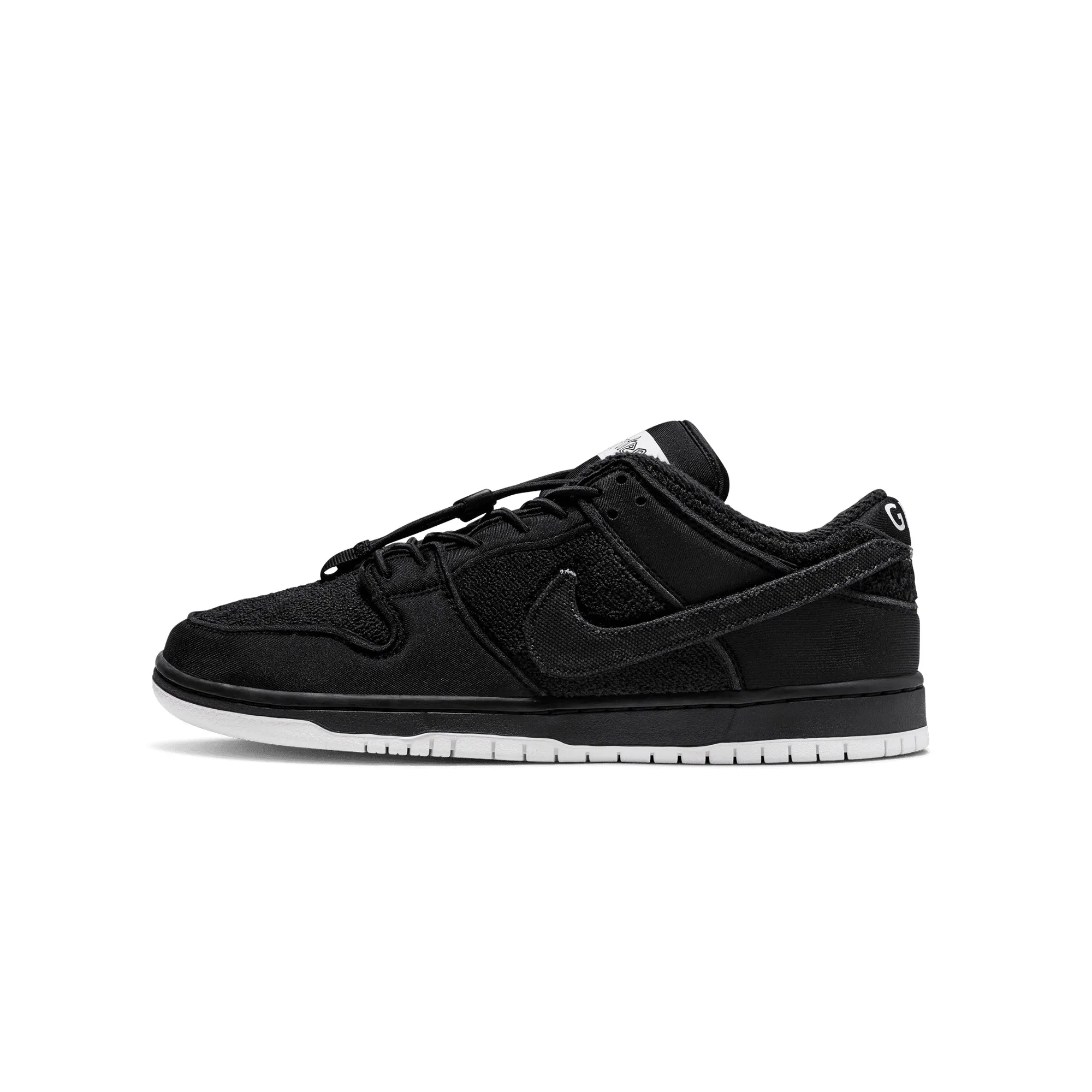 Nike SB x Gnarhunters Mens Dunk Low Pro QS Shoes