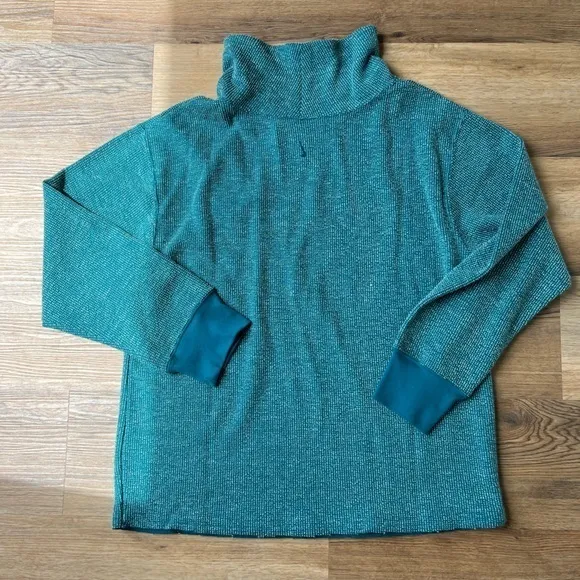Nike Yoga Blue Pull‎ Over