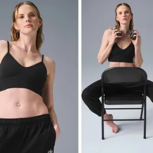 NWT Alo Yoga Delight Bralette Size Small Black
