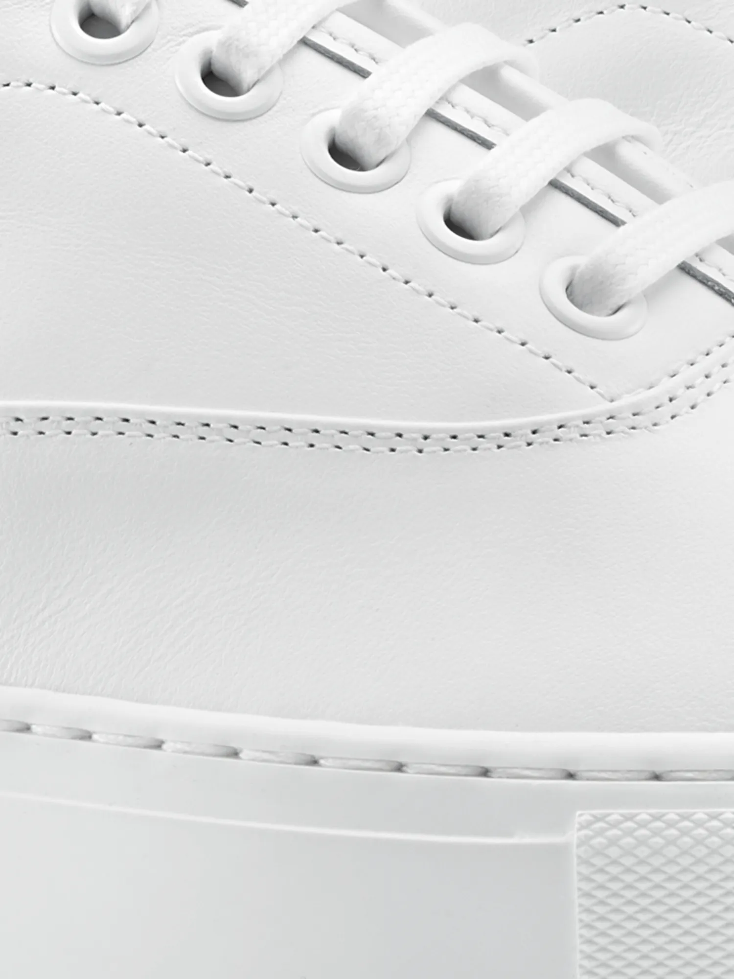 Portofino in Triple White