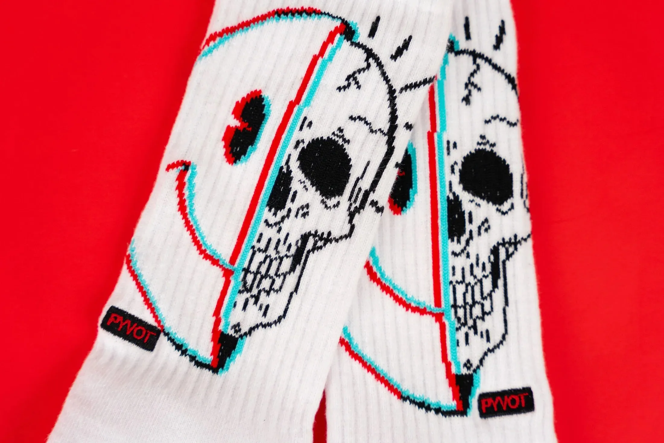 Pyvot Smiley Skull 3D Crew Socks