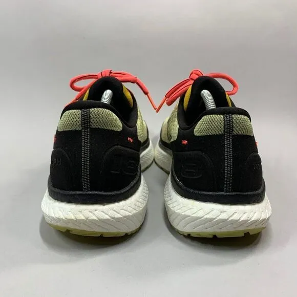Saucony Men's Size 10.5 Triumph 18 Running Shoes