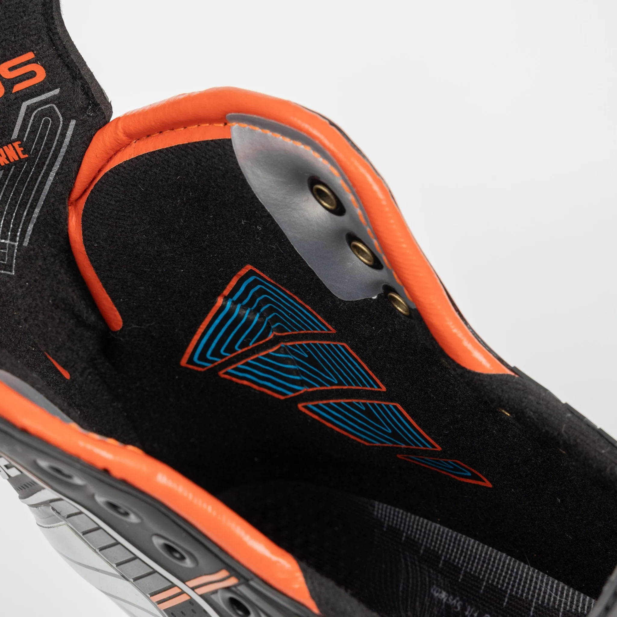 True HZRDUS 7X4 Senior Hockey Skates