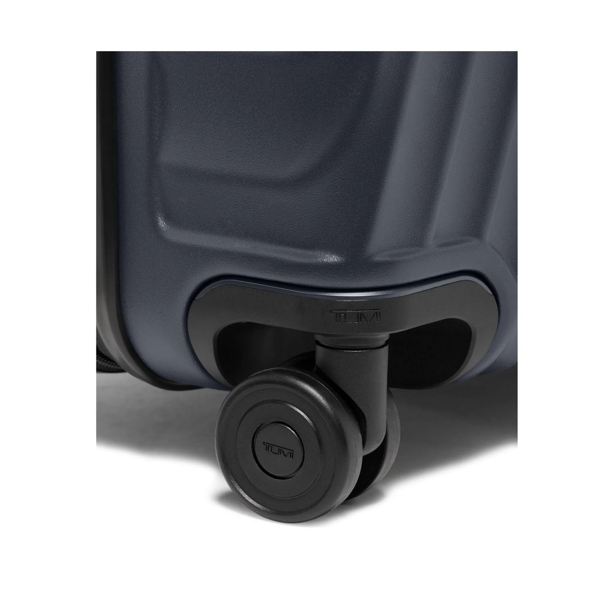 TUMI 19 Degree Extended Trip Expandable 4 Wheeled Packing Case