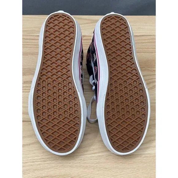 Vans Kids Sk8 Donuts Heart Hi Top Sneaker Shoes Size 6 US Juniors
