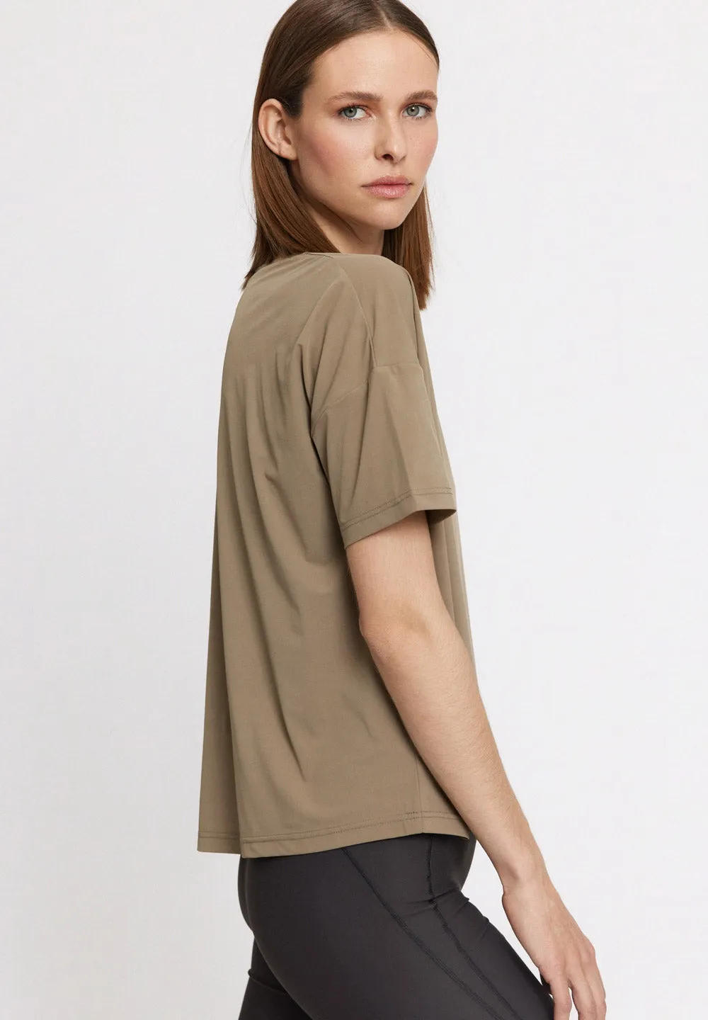 Vela loose tee - fallen rock