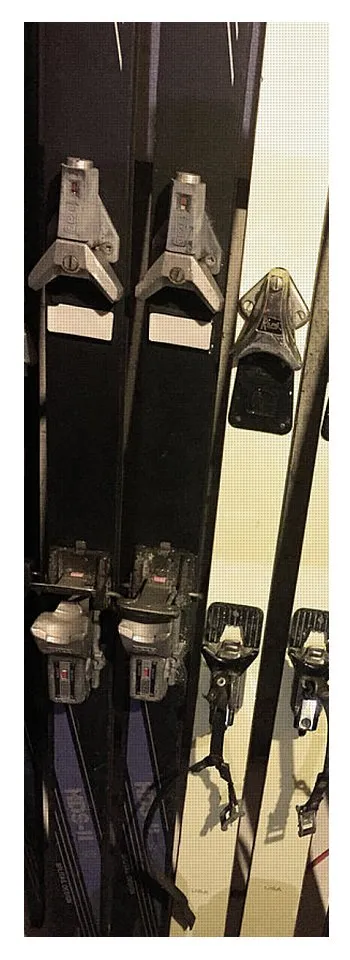 Vintage Skis - Yoga Mat