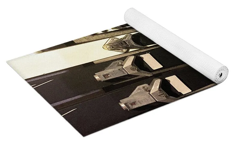 Vintage Skis - Yoga Mat