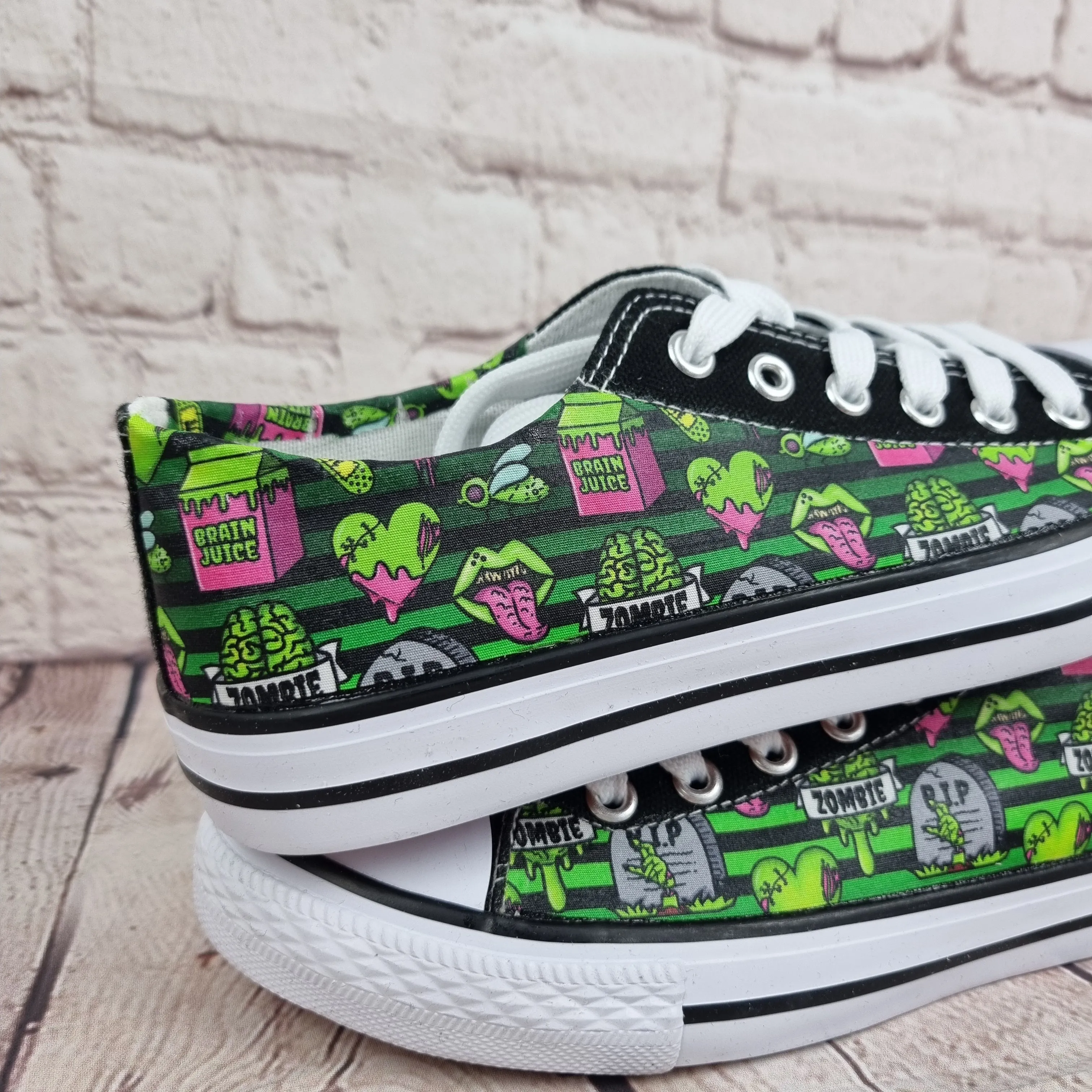 Zombie green stripe women sneakers